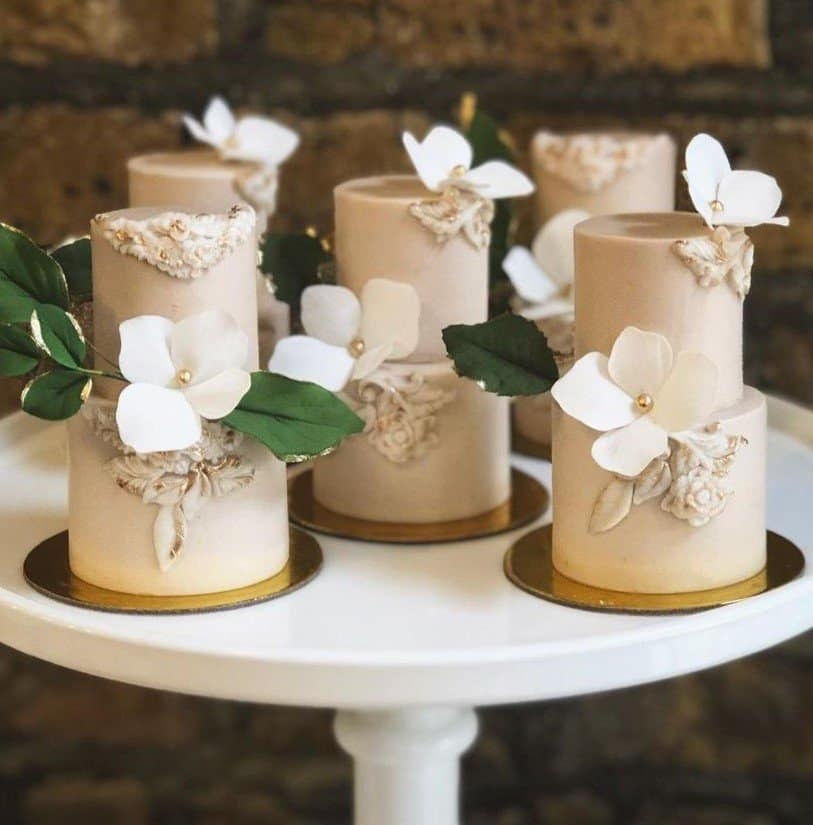 Dessert Table Ideas for Your Wedding Reception - SIGNATURE BRIDE