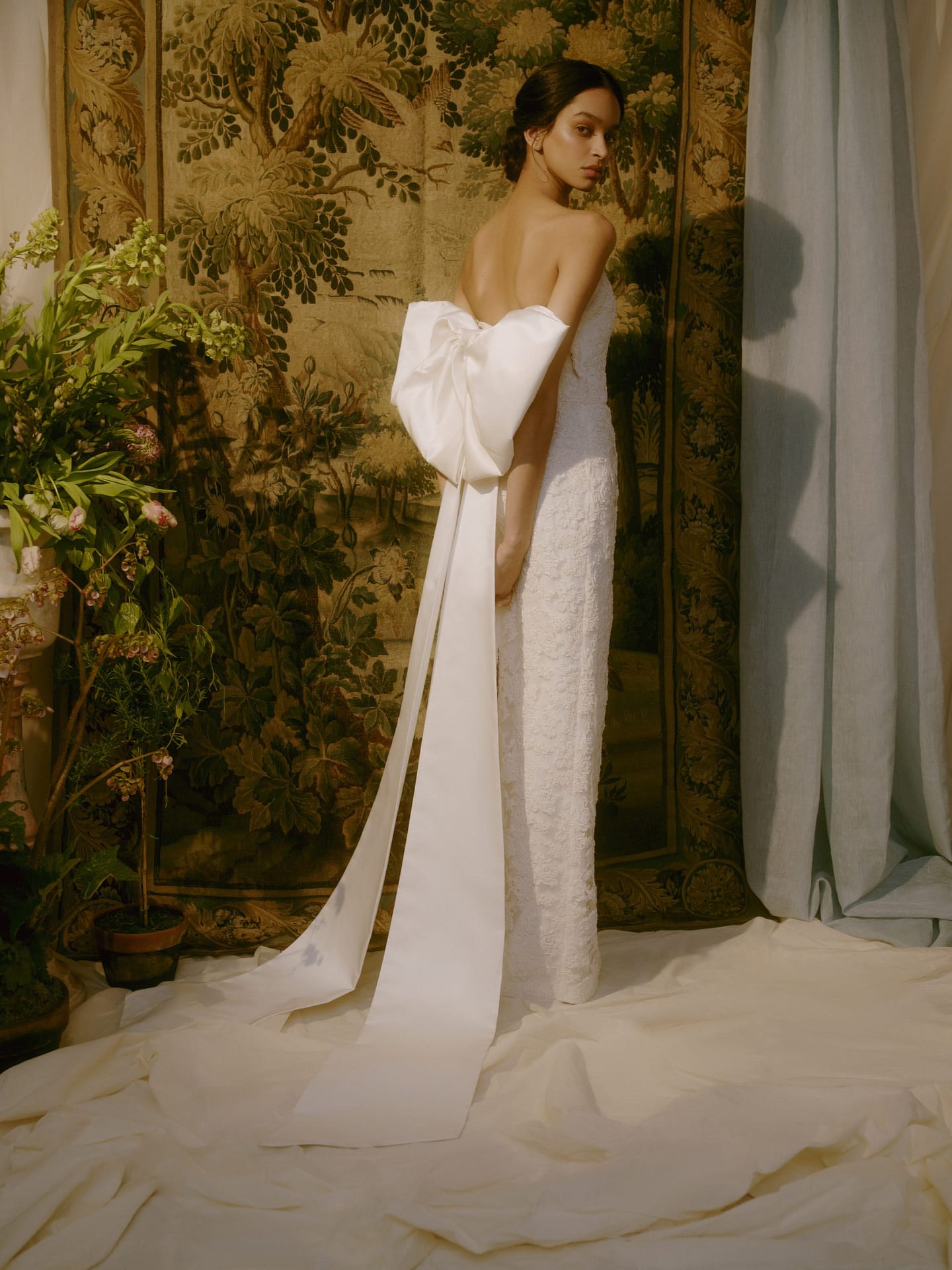 Bridal Fashion Week: Spring 2022 Collection - SIGNATURE BRIDE